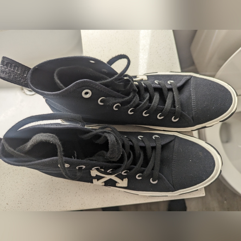 Off-White Shoes - image 4